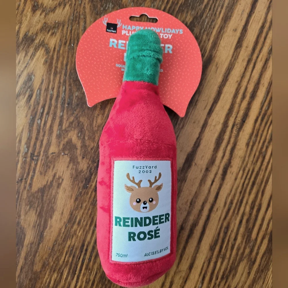👀50% OFF - NWT‼️ FuzzYard brand Reindeer Rose' Plush Squeaker Dog Toy